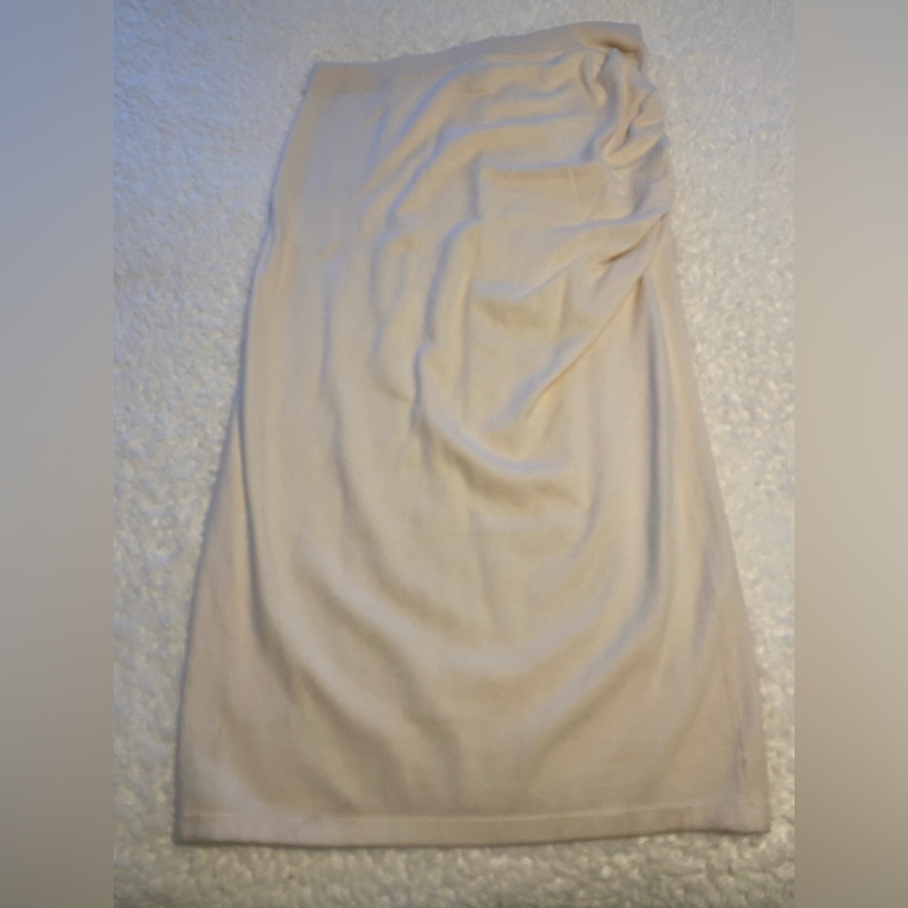 Express Cream Pencil Skirt